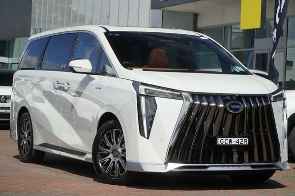 2026 GAC M8 PHEV Premium