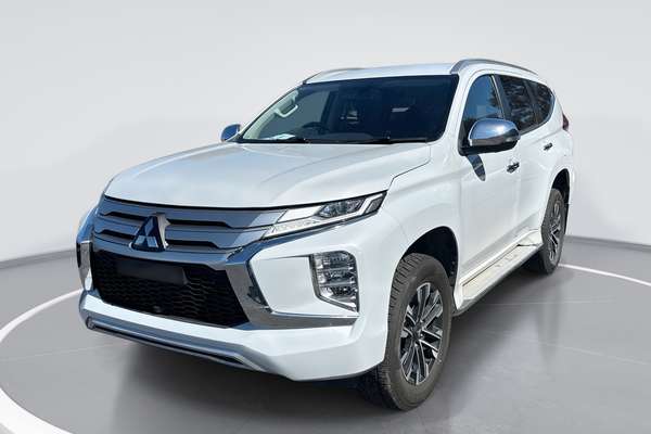 2022 Mitsubishi Pajero Sport GLS QF