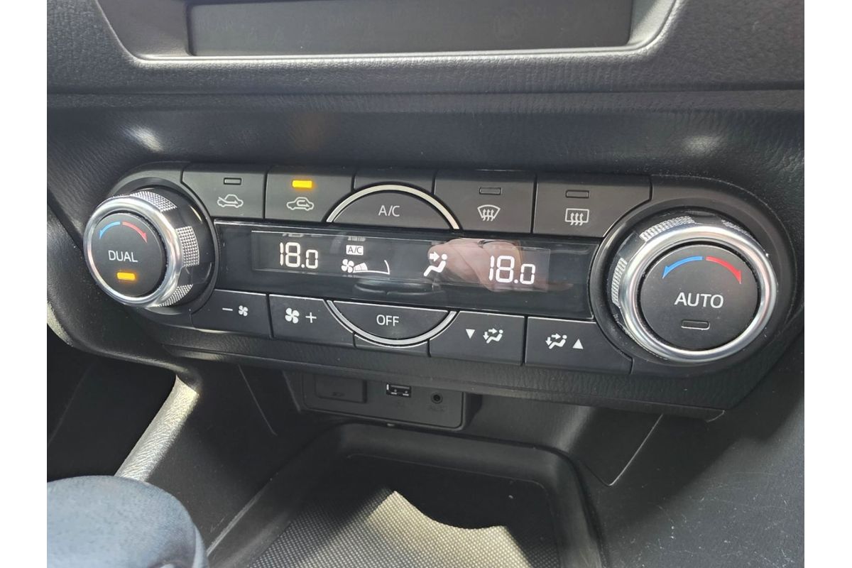 2016 Mazda 3 SP25 BM Series image 21
