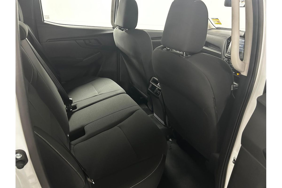 2026 Isuzu D-MAX SX 4X4