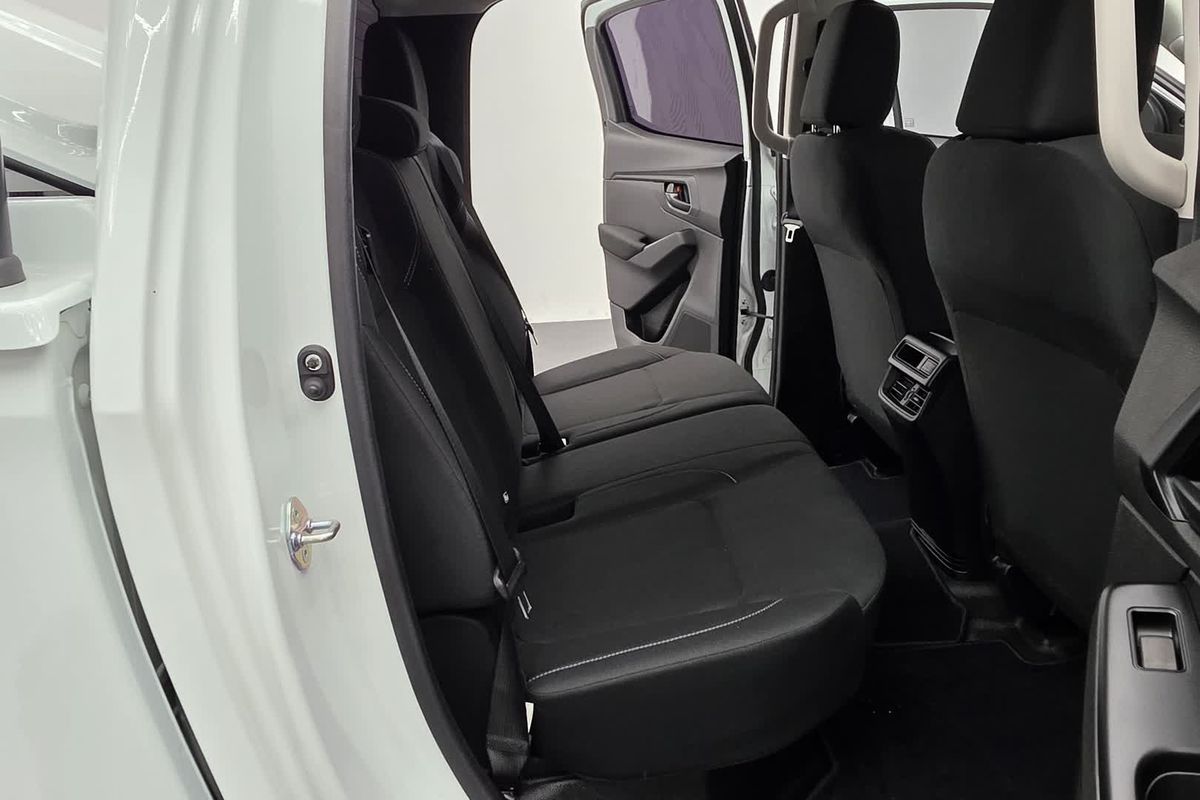 2023 Isuzu D-MAX SX High Ride Rear Wheel Drive image 21