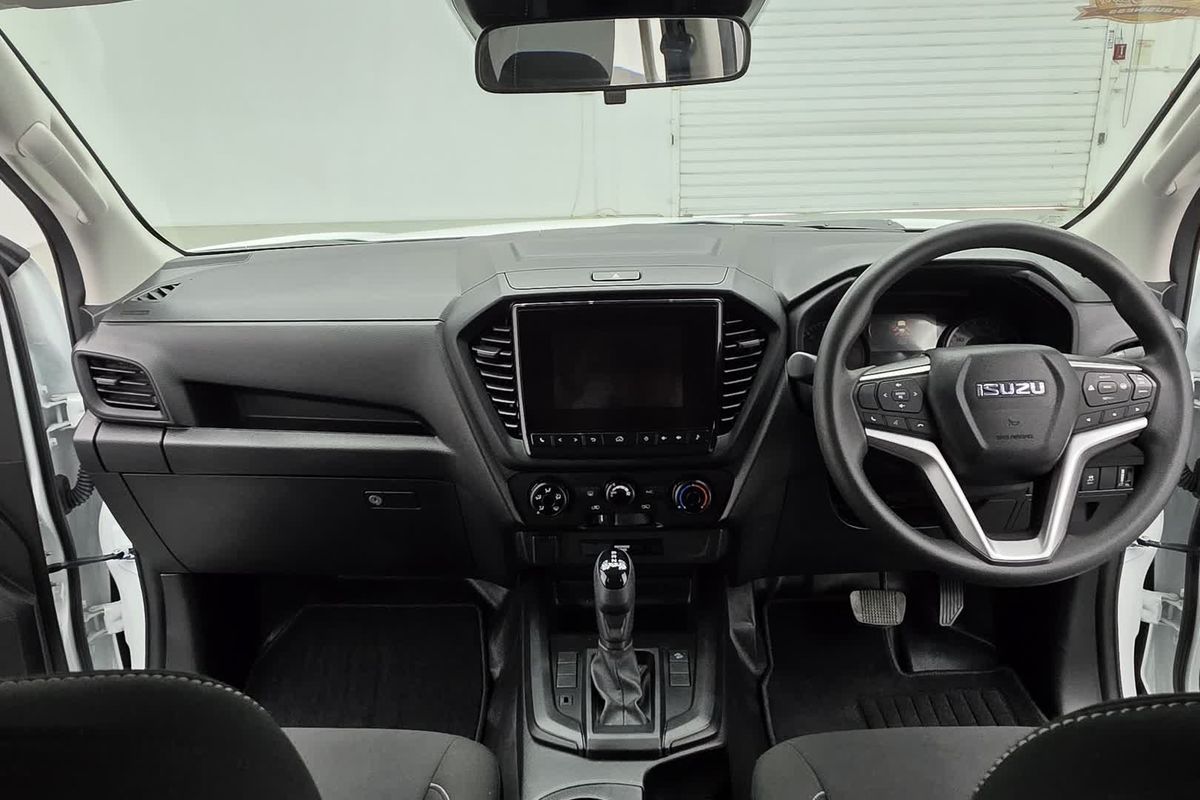 2023 Isuzu D-MAX SX High Ride Rear Wheel Drive image 22