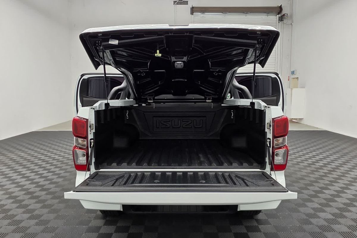 2023 Isuzu D-MAX SX High Ride Rear Wheel Drive image 25