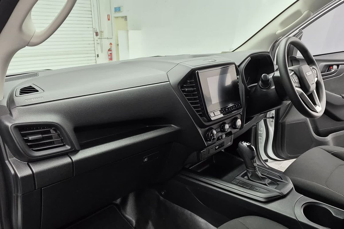 2023 Isuzu D-MAX SX High Ride Rear Wheel Drive image 29