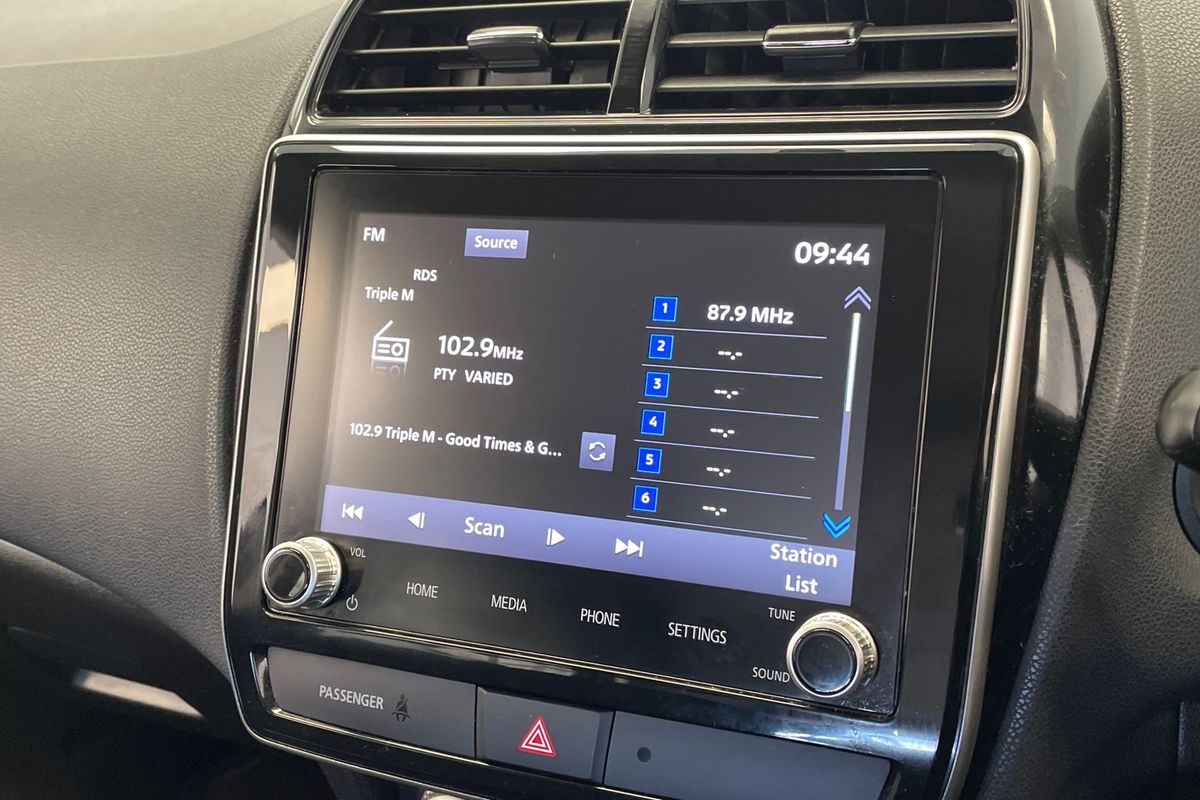 2021 Mitsubishi XD
