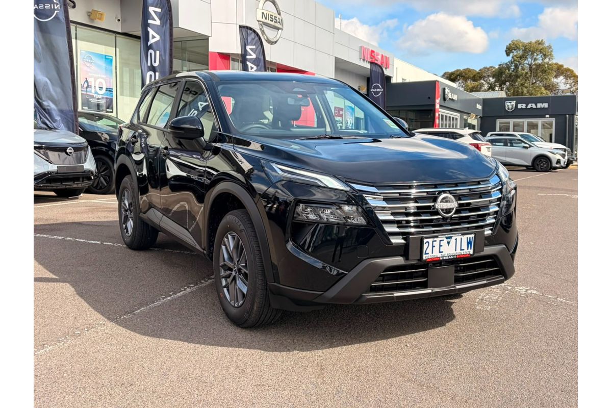 2026 Nissan X-TRAIL ST T33