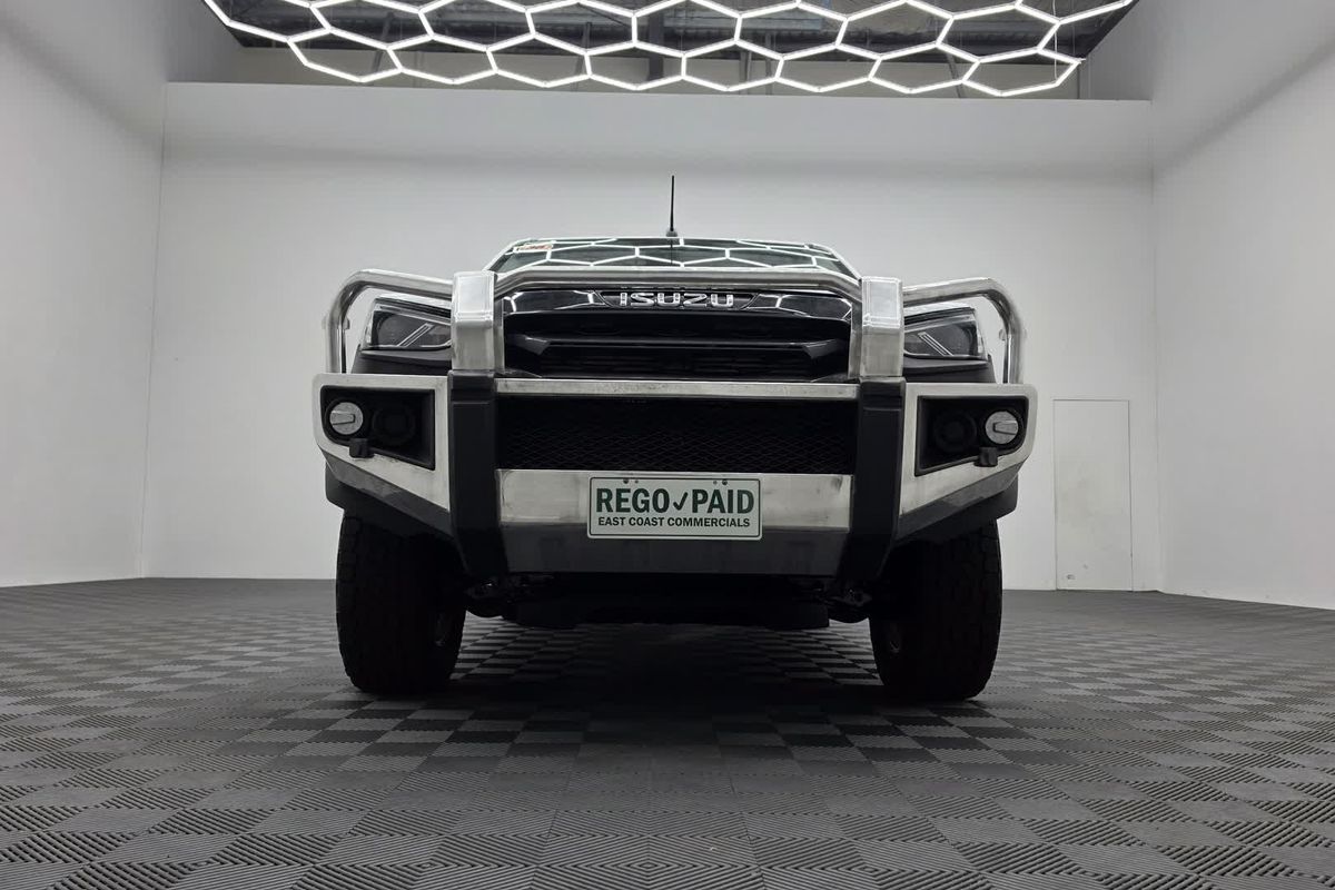 2024 Isuzu MU-X LS-M