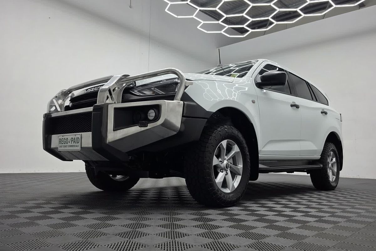 2024 Isuzu MU-X LS-M