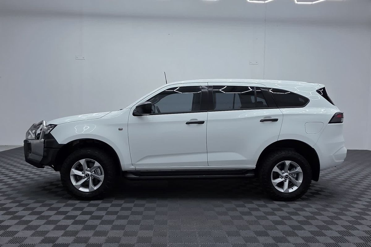 2024 Isuzu MU-X LS-M