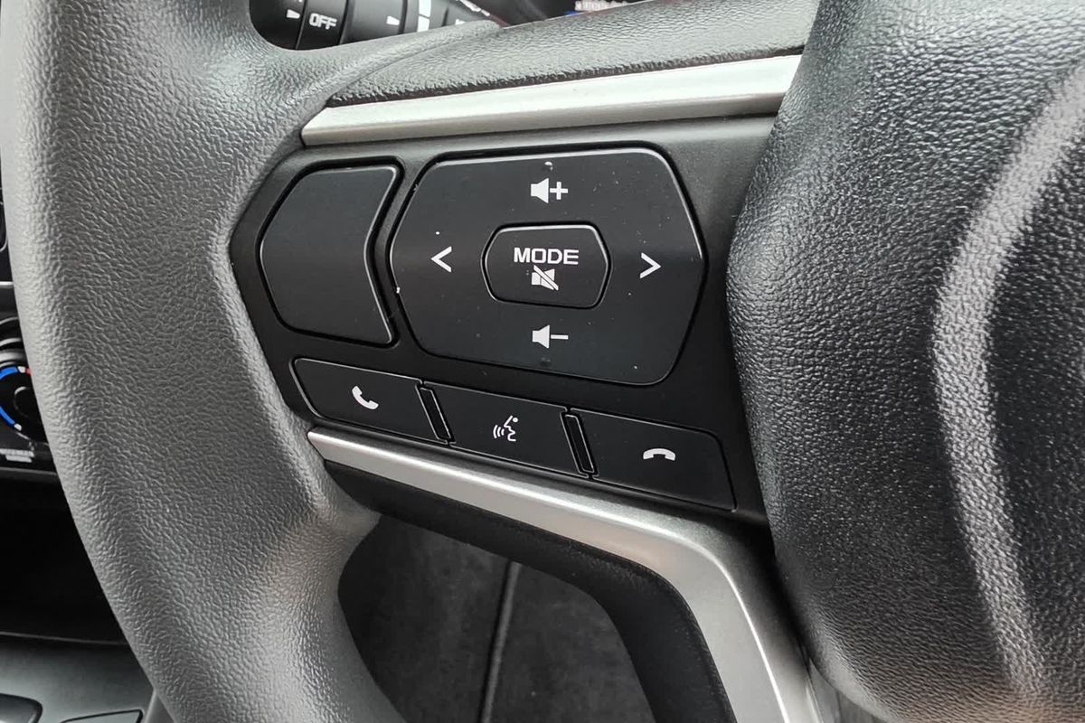 2024 Isuzu MU-X LS-M