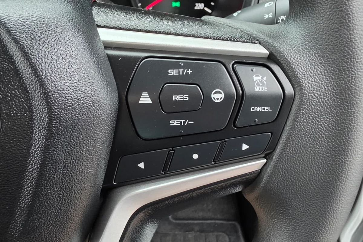 2024 Isuzu MU-X LS-M
