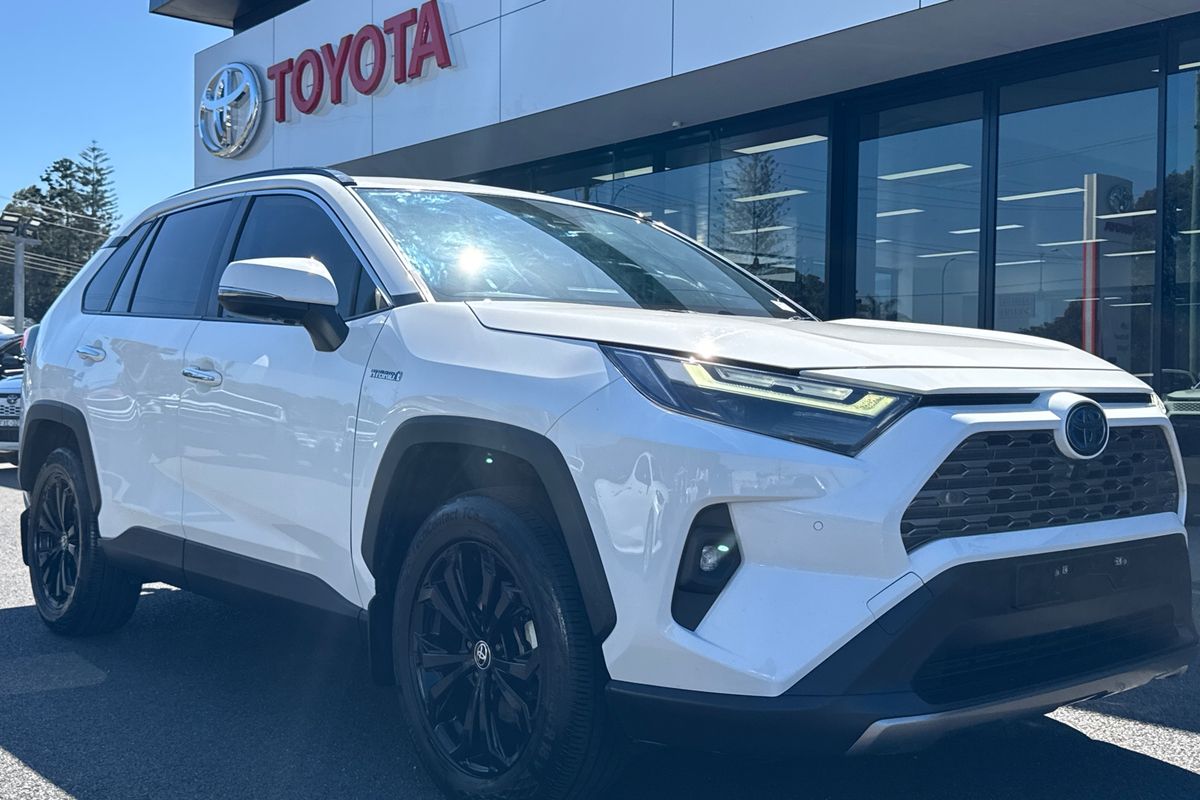 2024 Toyota RAV4 Cruiser AXAH54R