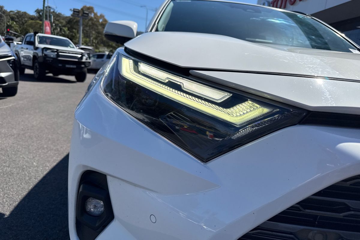 2024 Toyota RAV4 Cruiser AXAH54R