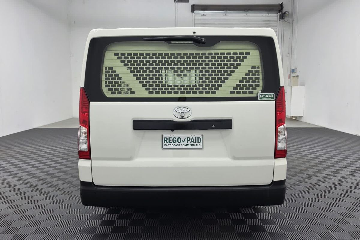 2021 Toyota Hiace GDH300R LWB image 12