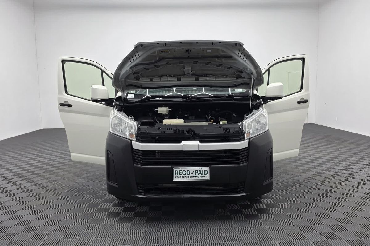 2021 Toyota Hiace GDH300R LWB image 15