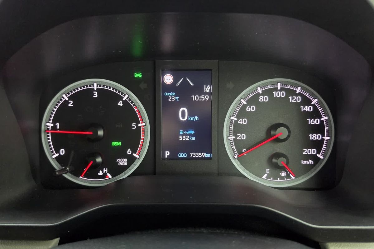 2021 Toyota Hiace GDH300R LWB image 33