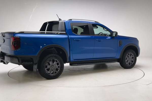 2025 Ford Ranger Wildtrak 4X4 2.0L thumb-2