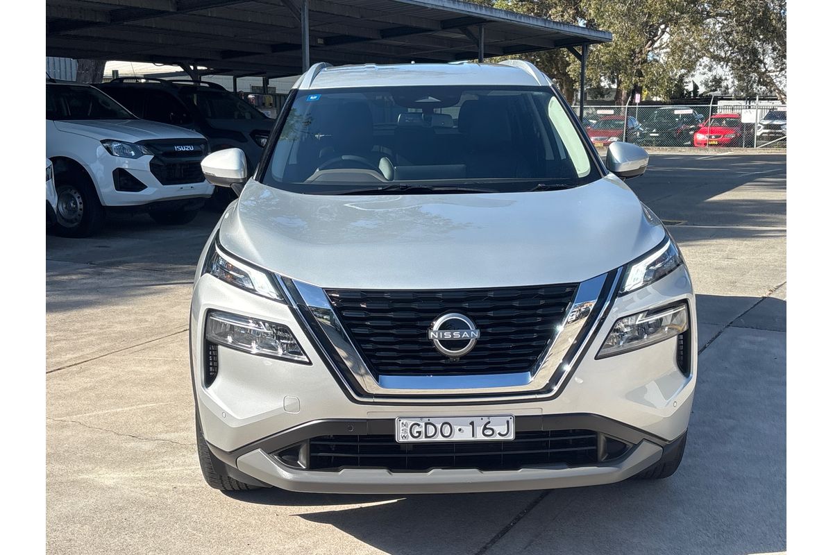 2025 Nissan X-TRAIL ST-L T33
