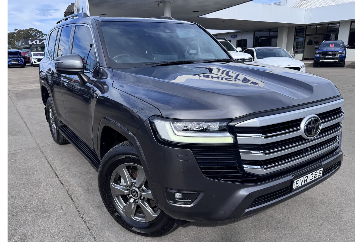 2022 Toyota Landcruiser VX FJA300R