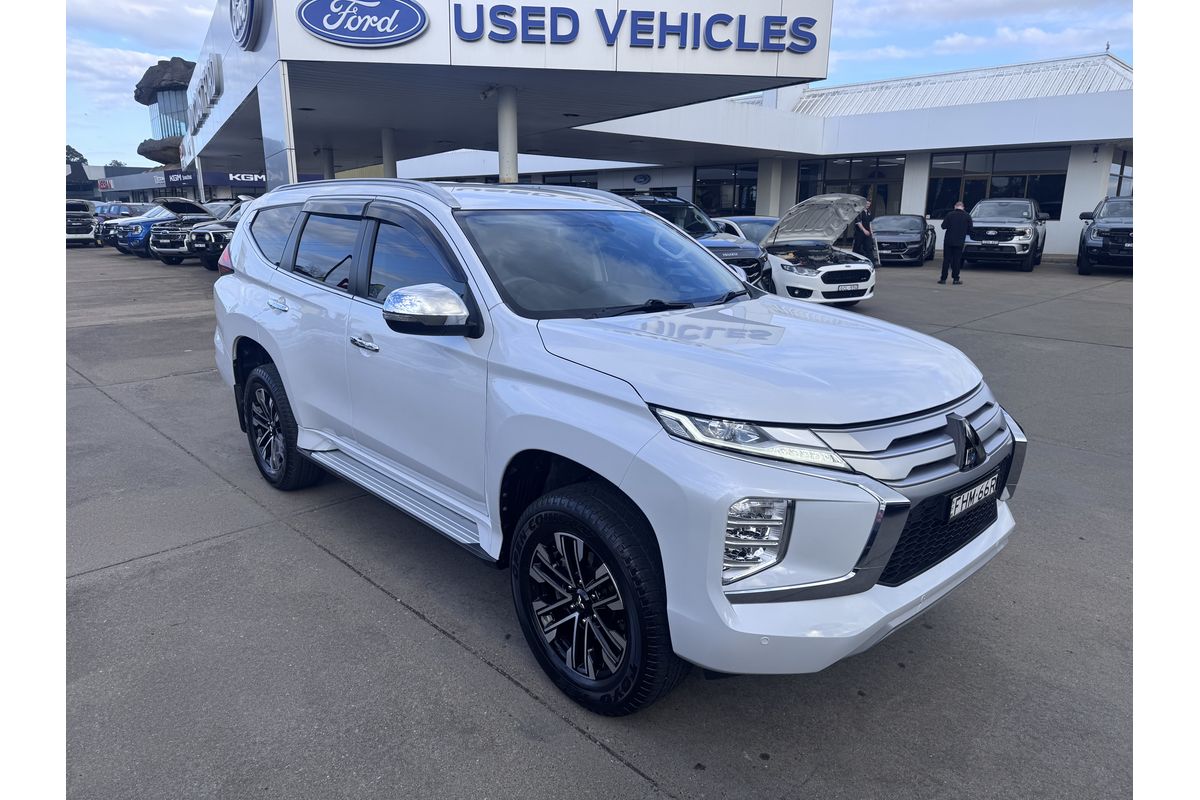 2022 Mitsubishi Pajero Sport GLS QF
