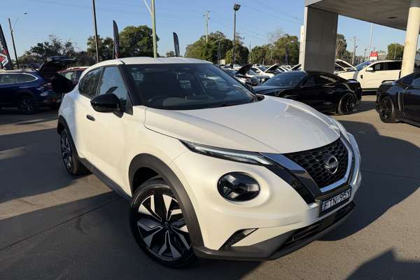 2025 Nissan JUKE ST F16