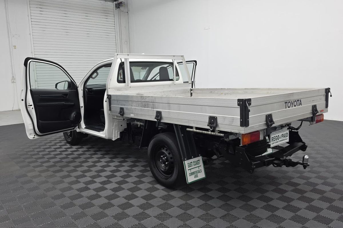 2022 Toyota Hilux Workmate TGN121R Rear Wheel Drive image 24