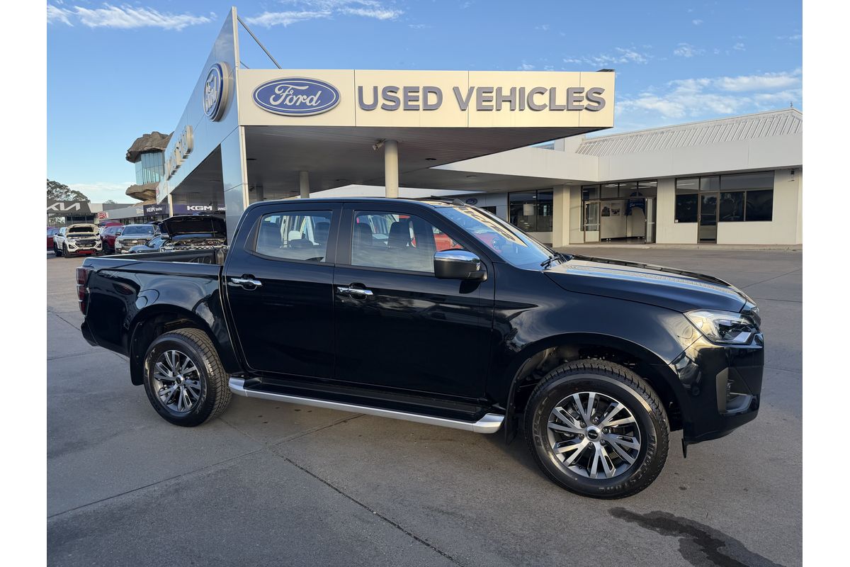 2025 Isuzu D-MAX LS-U+ 4X4