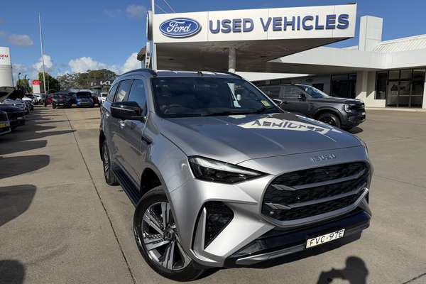 2025 Isuzu MU-X LS-T