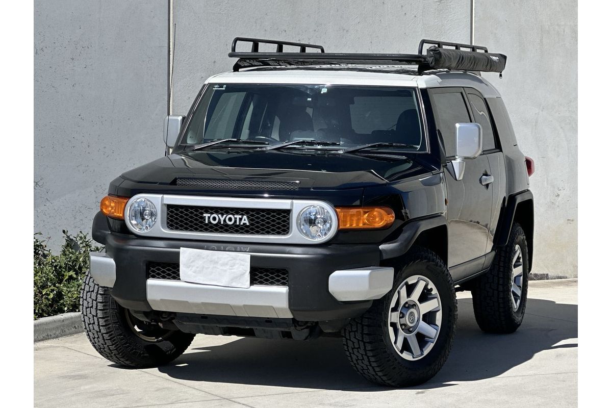 2016 Toyota FJ Cruiser GSJ15R