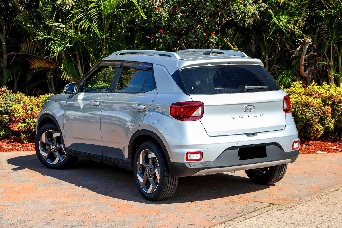 2023 Hyundai Venue Elite QX.V5
