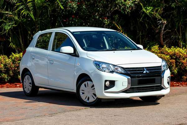 2021 Mitsubishi Mirage ES LB