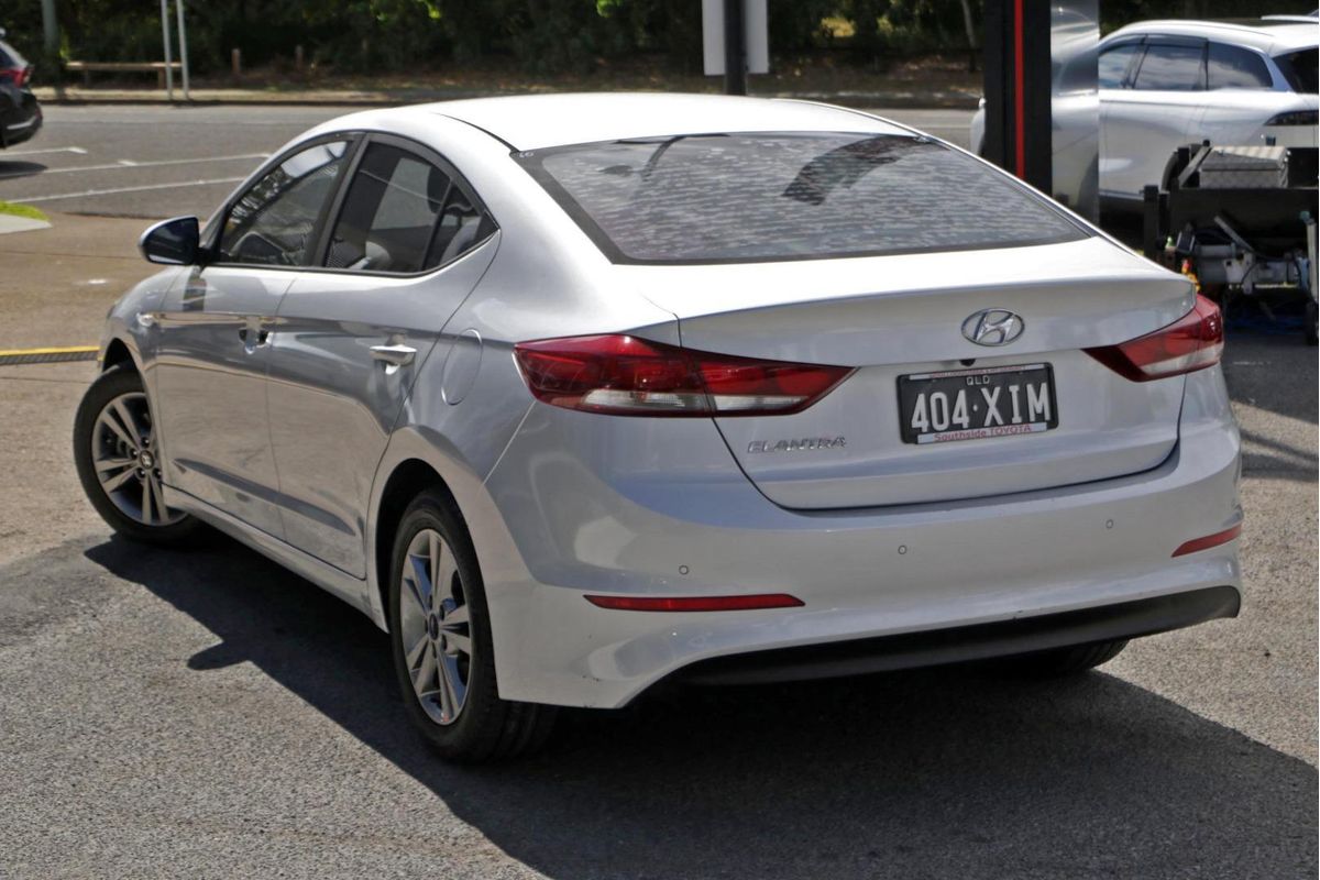 2017 Hyundai Elantra Active AD