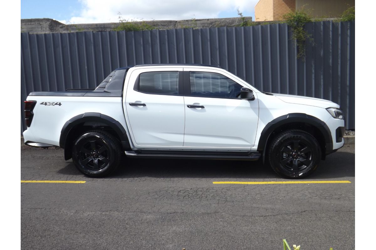 2026 Isuzu D-MAX X-TERRAIN 4X4