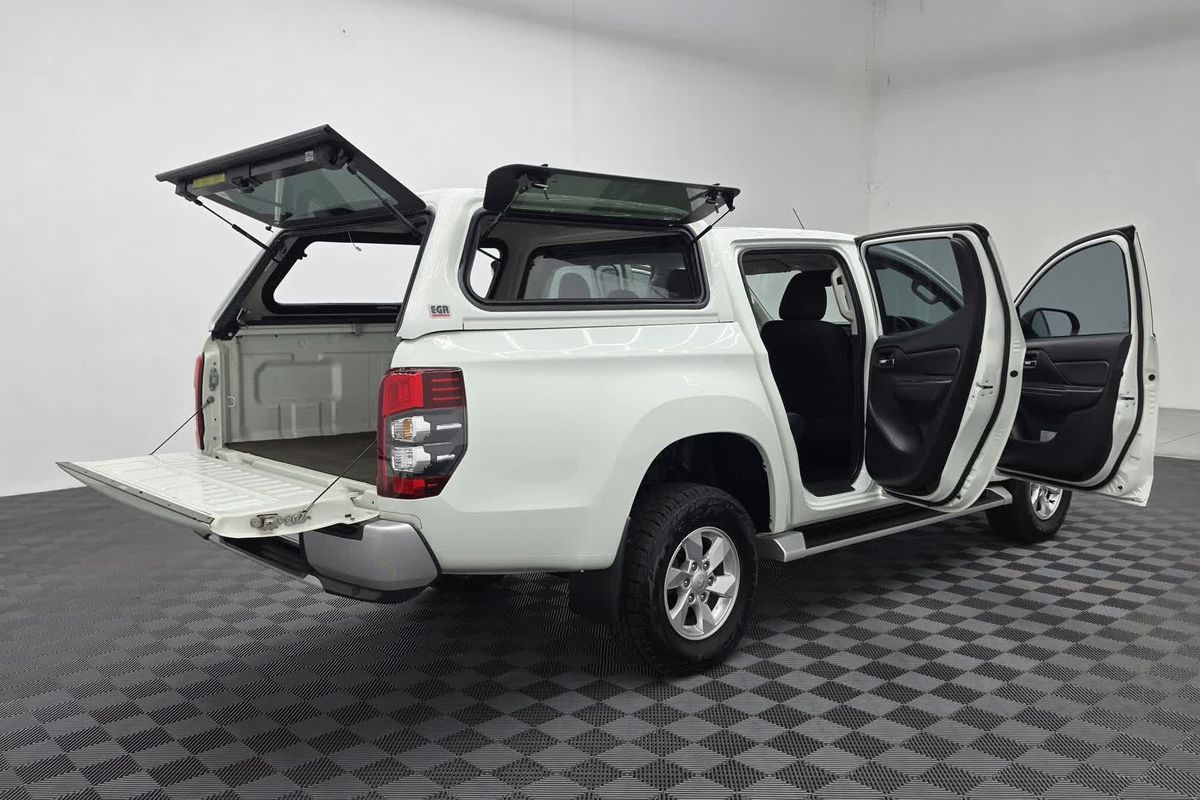 2021 Mitsubishi Triton GLX+ MR 4X4 image 21
