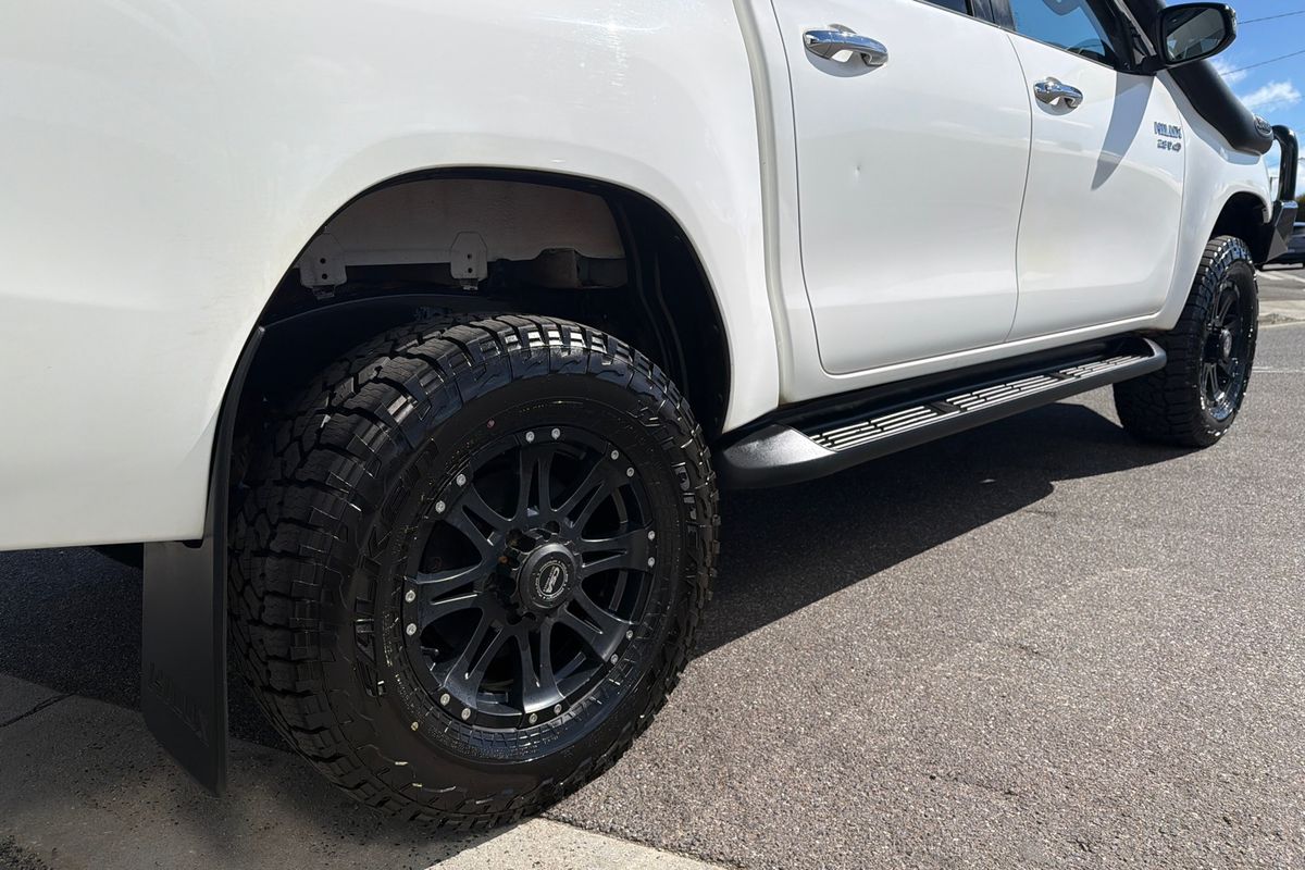 2020 Toyota Hilux SR5 GUN126R 4X4