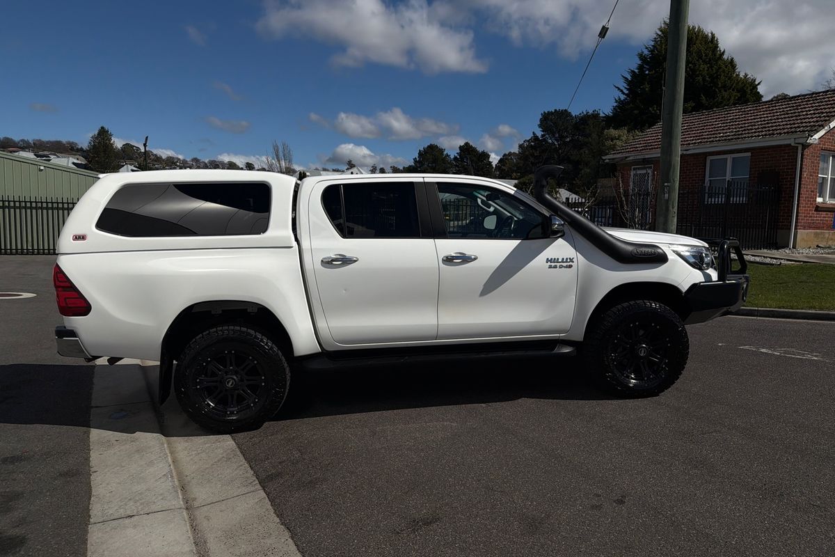 2020 Toyota Hilux SR5 GUN126R 4X4