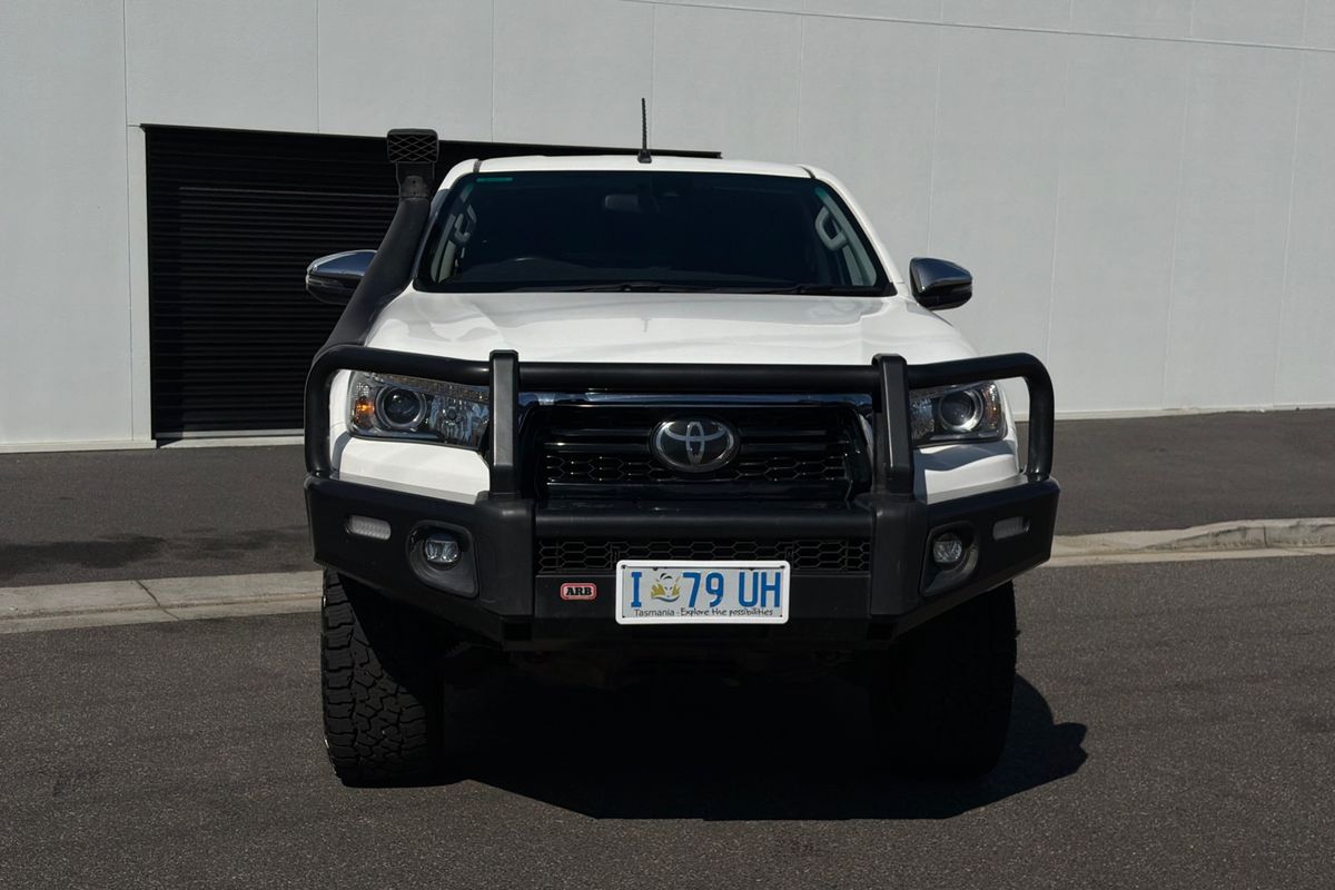 2020 Toyota Hilux SR5 GUN126R 4X4