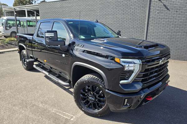 2026 Chevrolet Silverado HD LTZ Premium W/Tech Pack T1 4X4