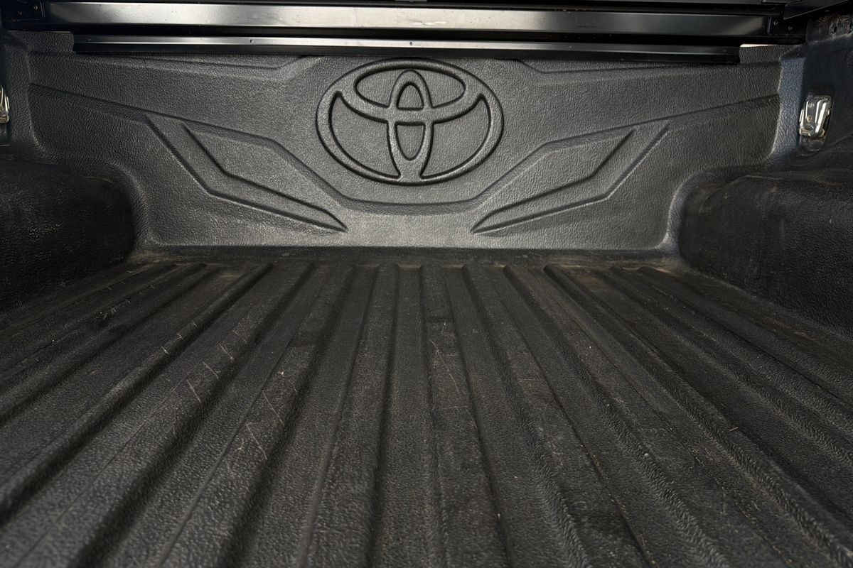 2020 Toyota Hilux SR5 GUN126R 4X4