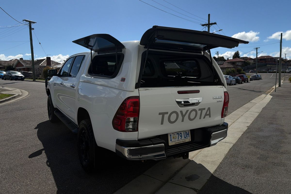 2020 Toyota Hilux SR5 GUN126R 4X4