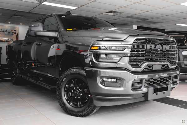 2026 RAM 2500 Laramie DJ 4X4