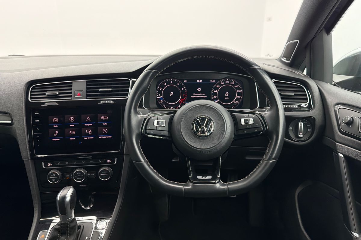 2018 Volkswagen Golf R 7.5