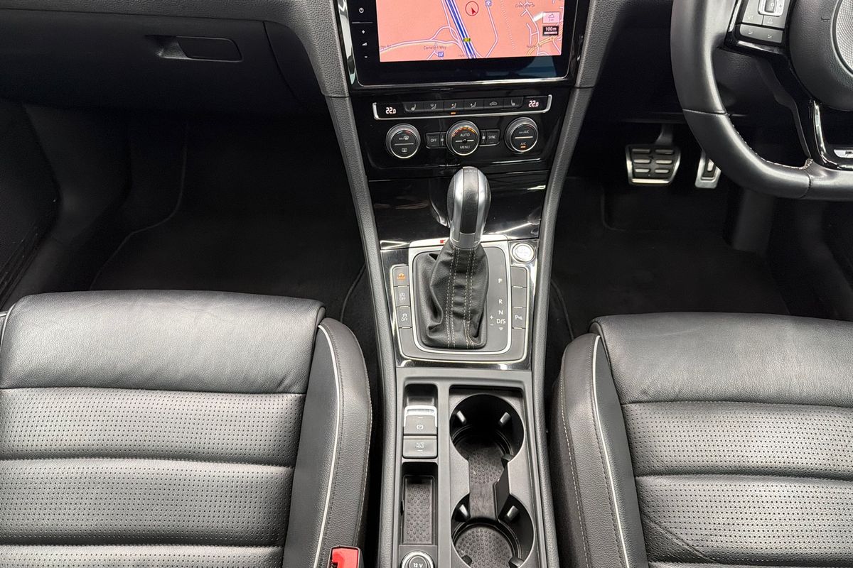 2018 Volkswagen Golf R 7.5