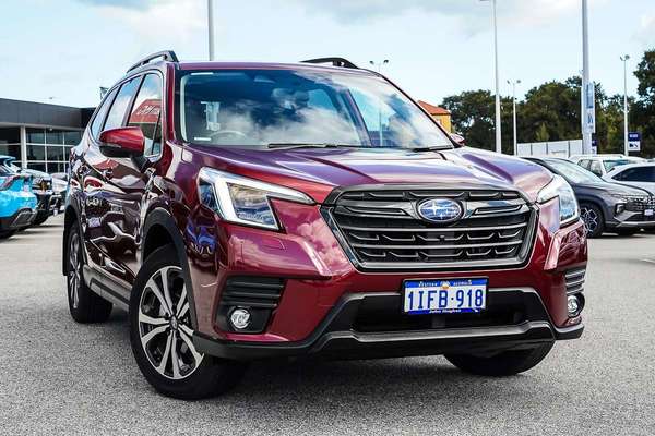 2024 Subaru Forester 2.5i Premium S5