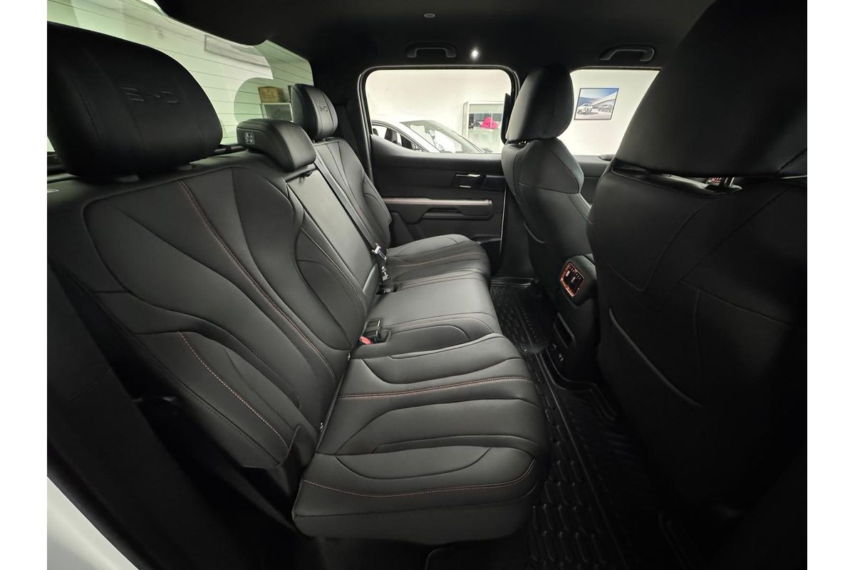 2026 BYD SHARK 6 Premium All Wheel Drive image 12