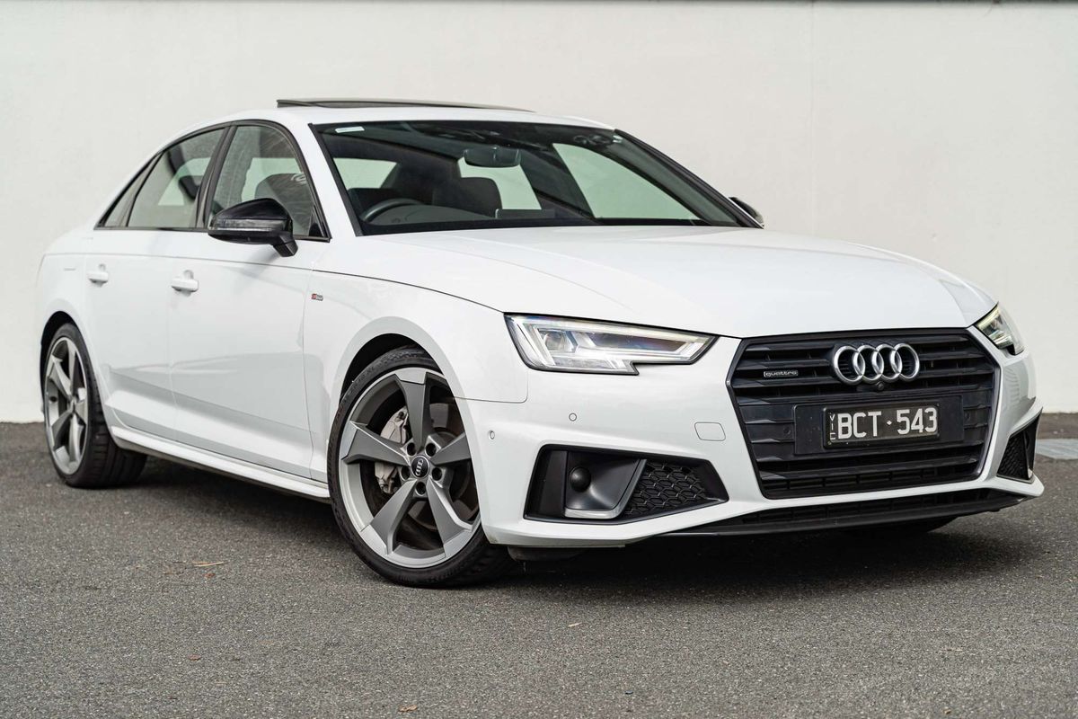 2019 Audi A4 45 TFSI S line B9