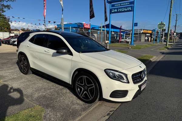 2017 Mercedes-Benz GLA-Class GLA180 X156