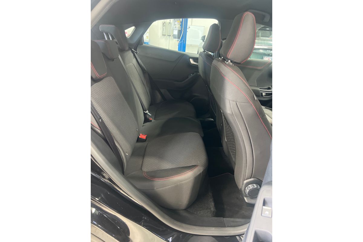 2021 Ford Puma ST-Line JK image 10