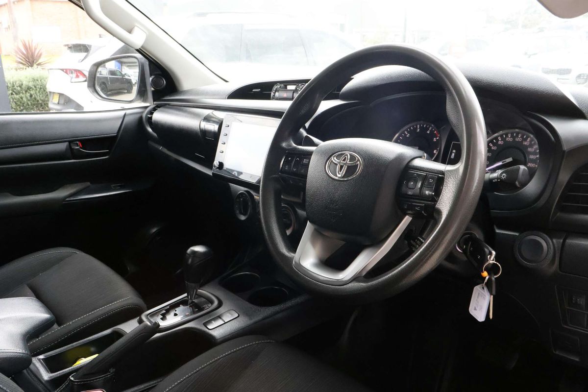 2022 Toyota Hilux SR GUN126R 4X4