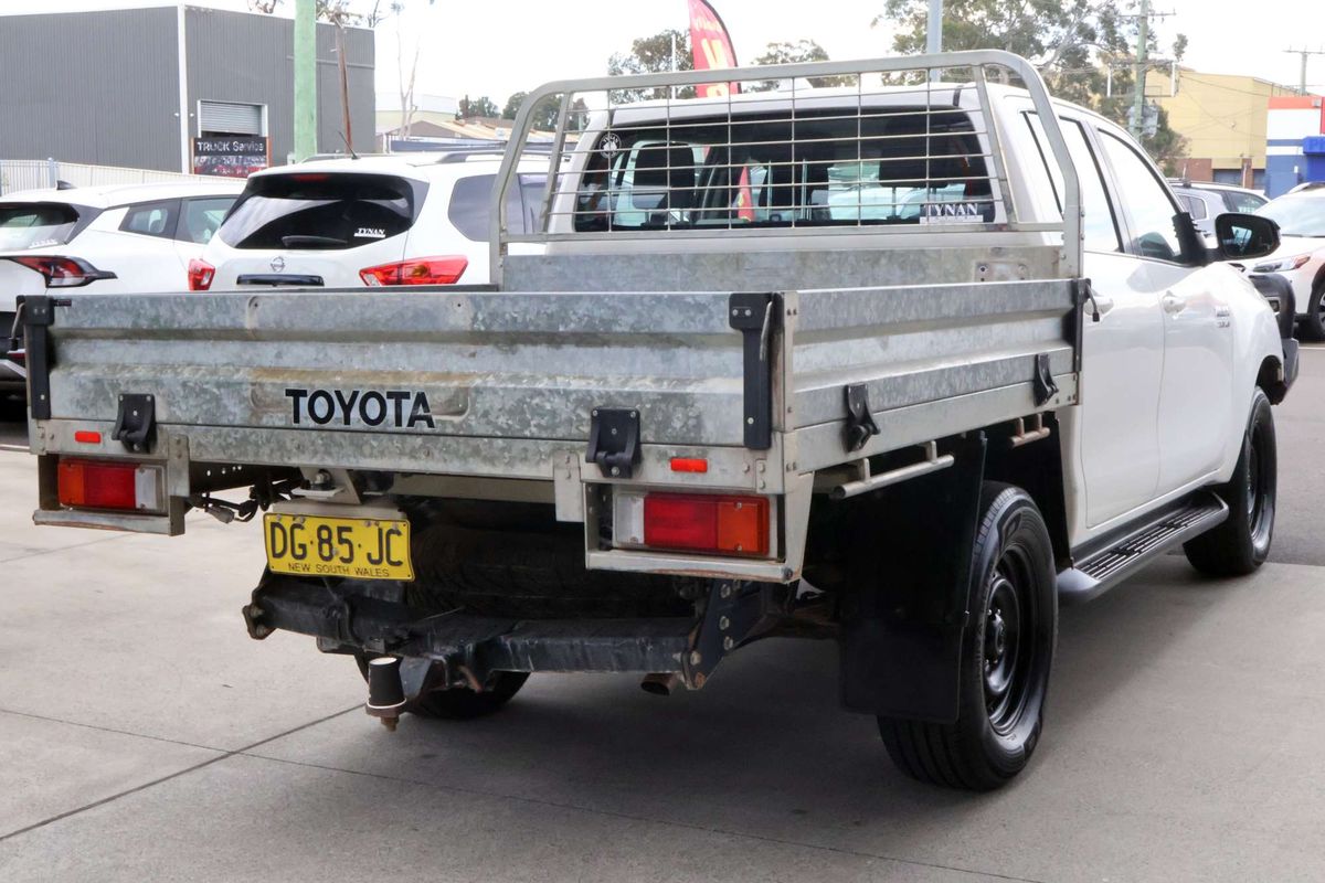 2022 Toyota Hilux SR GUN126R 4X4 image 10